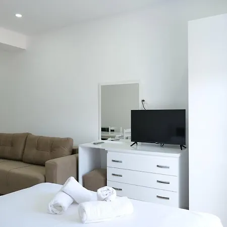 Iljo Apartment Ksamil
